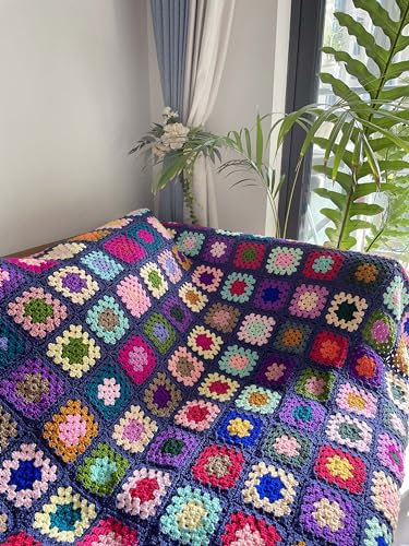 RISEON Handgefertigte quadratische Häkeldecke im Pullover-Stil, Häkeldecke, Mehrfarbig, Boho-Reiseakzent-Dekor, Überwurf für Sofa, Schmusetuch, Couch, Bett, Liege, Wohnzimmer, Schlafzimmer