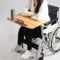 Rollstuhl-Tablett Tisch mit Handyhalterung - Holz Esstisch Board für Rollstuhl Abnehmbares & Tragbares Rollstuhlzubehör