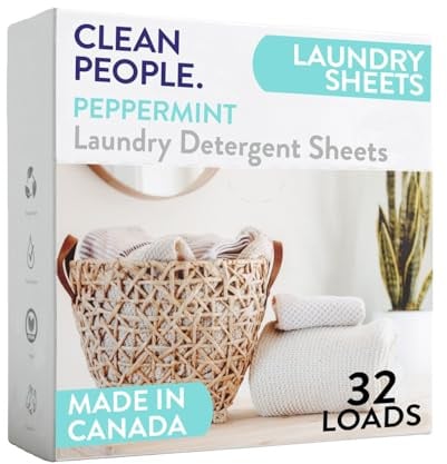 The Clean People Laundry Detergent Sheets - Laundry Soap - Ultra Concentrated, Recyclable Packaging, Stain Fighting - Peppermint, 32 Pack