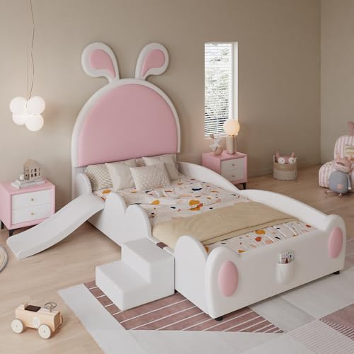 SUKY Letto imbottito 90 x 200 cm, letto singolo con piccola scala e scivolo per bambini, testiera con orecchie di coniglio, lettino con doghe in legno, PU, bianco+rosa