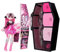 Monster High Skulltimate Secrets Fearidescent - Draculaura Puppe und Sargförmiger Spind mit über 19 Überraschungen, Color-Reveal-Effekt, für Kinder ab 6 Jahren, HNF73