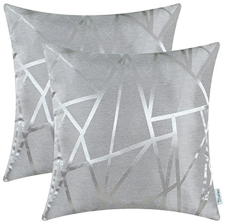 CaliTime Kissenbezüge Kissenhülle Packung mit 2 Dekokissenbezüge Cases für Couch Sofa Home Decor Modern Shining & Dull Contrast Dreiecke Abstrakte Linien Geometrisch 40cm x 40cm Silbergrau