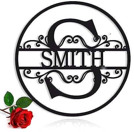 Personalisierte Schilder aus Metall, Name der Familie, Nachname, Initiale, Initialbuchstabe, Custom Monogramm, Hochzeitsgeschenk, Geschenk für Ehepaare, Haustürschild Buchstabe, Alphabet (Design 3)