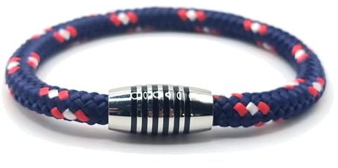 Armband Captain aus farbintensiven Paracord-Segeltau mit schwarz emailliertem Edelstahlmagnetverschluss.