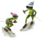 Baoblaze 2 Stück Paar Frosch Statue Frosch Garten Skulpturen Kreative Harz Skifahren Froschfiguren für Balkon Restaurant Tischplatte Bücherregal Dekoration
