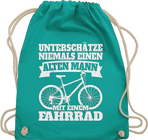 Shirtracer Turnbeutel Rucksack - Radsport Taschen - Unterschätze niemals einen alten Mann mit einem Fahrrad - weiß - Unisize - Türkis - fahrradfahrer geschenke radler beutel geschenk radfahrer alter
