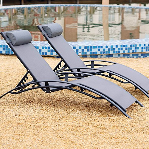CONCEPT USINE | Lot de 2 Transats Ajustables et Empilables | Bain de Soleil Chaise Longue d'Extérieur Confortable | Bahia Gris/Noir | Réglable 6 Positions | Jardin Terrasse Plage Piscine