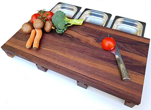 Schneidebrett NUSSBAUM Massivholz mit 3X Auffangschale Auffangwanne 61,5 x 32,5 x 7cm Holzbrett Servierbrett Käsebrett Edelstahlschalen Grillschneidebrett Küchenbrett Edelstahlschubladen