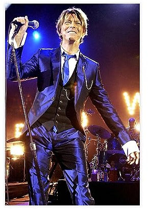 TONFON David Bowie Englischer Sänger-Songwriter und Schauspieler Schlafsaal Schlafzimmer Wandkunst Deco Poster Leinwand Poster Schlafzimmer Dekor Sport Landschaft Büro Zimmer Dekor Geschenk ungerahmt