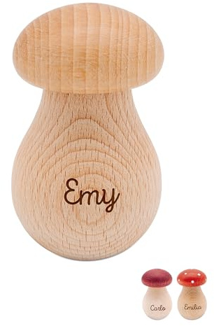 wunderwunsch® - Personalisierter Nussknacker Pilz mit Gravur aus Holz Pilze Deko - Nussknacker Walnüsse - Nussknacker Deko oder Adventskalender Füllung (mit Name,Braun Holz)