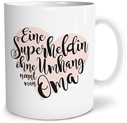 OWLBOOK® Superheldin Oma Tasse mit Spruch Geschenke Geschenkideen für Oma zum Geburtstag Keramik 300 ml