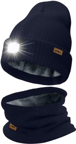 ATNKE LED Mütze mit Licht und Schal Set, Wiederaufladbare USB 4 LED Beleuchtete Laufmütze Winter Warme Gefütterte Fleece Halsschlauch und Stricken Mütze für Herren und Damen Geschenke/Navy