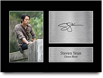 HWC Trading A4 Steven Yeun The Walking Dead Glenn Rhee Los Regalos Imprimieron La Imagen Firmada Del Autógrafo Para Los Fans De La Demostración De Televisión