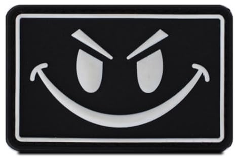 1 Pcs Lächelnd Nachtlicht Gummi PVC Patch mit Hook, 3D Schlechter Smile Lächelndes Gesicht Moral taktischer Bestickter Komisch Abzeichen Nachts Leuchten für Rucksäcke Kleidung Biker