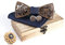 Cyriacus Fliege Set Holz, Marineblau mit weißem Tupfenmuster enthält Papillon und Manschettenknöpfe, quadratisches Halstuch und Korsage (4 PCS), Geeignet für den Einsatz in mehreren Szenen