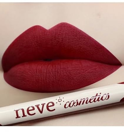 Neve Cosmetics Pastello Labbra dal colore pieno e coprente | Blood