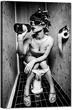 Yatsen Bridge Leinwandbild, modern, schwarz-weiß, sexy Frau, Motiv: Mädchen raucht in einer Toilette mit Alkoholflasche, fertig zum Aufhängen, für Badezimmer, Schlafzimmer, 30,5 x 40,6 cm (B x H)
