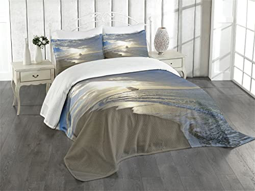 ABAKUHAUS Nautisch Tagesdecke Set, Segelschiff auf Sonnenuntergang, Set mit Kissenbezügen Mit Digitaldruck, für Doppelbetten 264 x 220 cm, Blue beige weiß