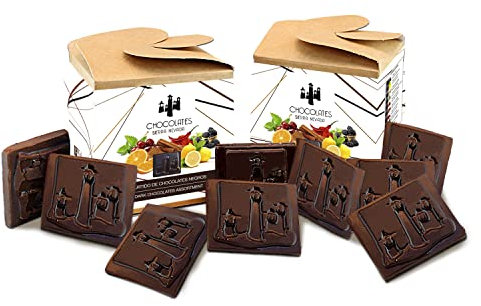 Surtido de chocolates negros artesanos