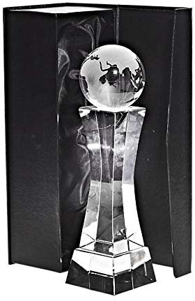CRISTALICA Glaspokal Glasblock mit Weltkugel Alya Auszeichnung aus Glas 24,5cm
