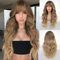 HAIRCUBE Lange Locken/Welle mit Pony Perücken für Frauen Natur Hitzebeständige Kunstfaser Perücken mit Pony Täglich Cosplay(Blond und braun)