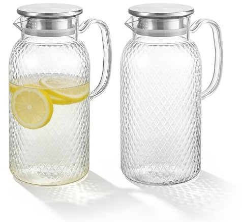 Bqkroa 2 jarras de plástico con tapa: botella de agua de piña de 1,8 l, jarra de agua transparente de plástico, jarra de agua para frigorífico, para bebidas caseras, agua, leche, café, vino, té helado