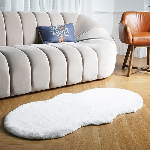 Latepis Teppich Weiß 60x120 cm Wohnzimmer Flauschiger Bettvorleger Schlafzimmer Läufer Flauschig Kurzflor Teppich Waschbar Kinderzimmer Fellteppich Klein Kunstfell