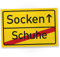 DankeDir! Bitte Schuhe ausziehen - Schild 30 x 20 cm - Geschenkidee Partydeko Deko Geschenk Kollegen Freunde Party - lustiger Spruch Spruchschild Türschild Geburtstagsgeschenk Wanddeko