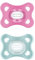 MAM Comfort Schnuller im 2er-Set, besonders kleiner und leichter Baby Schnuller für Neugeborene aus 100% Silikon, mit weichem MAM SkinSoft Saugteil & Schnullerbox, 0-6 Monate, pink/mint