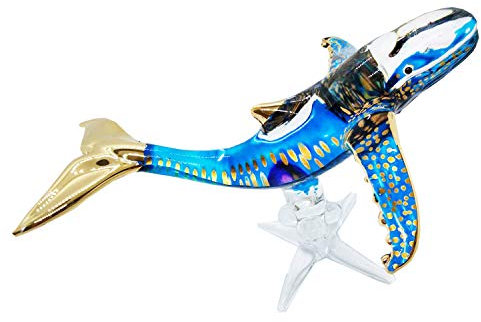 WitnyStore Winzige 13,7 cm große, blau-goldene gepunktete Wale auf Ständer – Miniatur-Figur aus mundgeblasenem Glas, Delfine, Wale, Meeressäugetiere, Meerestiere, Fische, niedliche Kristall-Dekofigur,
