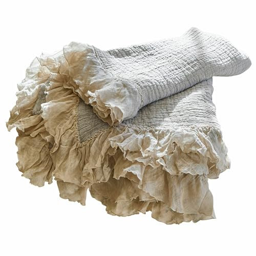 Loberon Quilt Lure, Verspieltes Design mit Leinenrüschen-Verzierung, Plaid, Tagesdecke, Bettüberwurf, Wohntextilien, Baumwolle, Leinen, grau/leinen