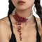 ZEKKLE Blut Halskette, Verstellbarer Vampirschmuck mit vierlagiger Perle, Tropfendes Blut Nachahmungsperlen Choker Halskette Vampir Zubehör für Halloween Party