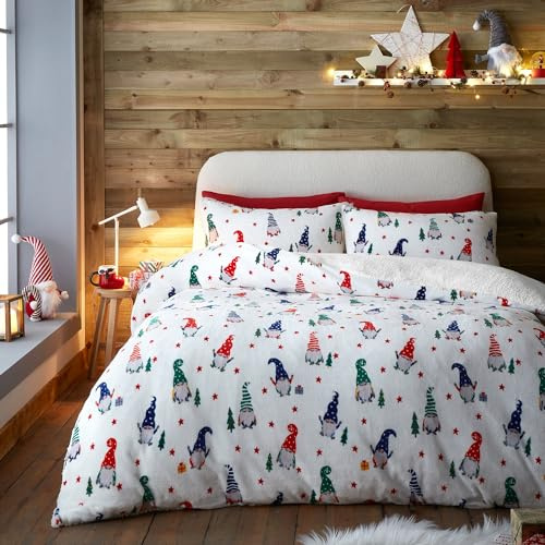 Fusion - Christmas Gonk Teddy-Fleece-Bettbezug, Doppelbettgröße (200 x 200 cm), wendbares Design, 2 Kissenbezüge, weiße Bettwäsche mit Fleece, Weihnachtswichtel, Weihnachtsbettwäsche