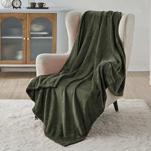 BEDSURE Kuscheldecke Flauschig Decke Fleecedecke - Wohndecke Warm Winter Weich, Sofadecke Kleine, Decke Couch Blanket, Wohn- & Kuscheldecken Kinder 130x150cm, Sofa überwurfdecke Olivgrün