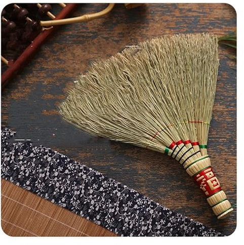 Hrlace Mini escoba de paja de arroz, pequeña escoba natural con hilo de nailon, cepillo de mano para barrer la suciedad y el polvo, 100% hecho a mano, 1 pieza sección 3, 30 cm