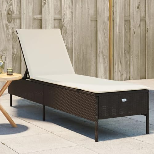 Owoxanthellate Sonnenliege Braun 198x55 cm 5-Fach Verstellbar Poly Rattan Gartenliege mit Cremeweißer Auflage Robustes Gestell wetterfest für Balkon Terrasse und Garten