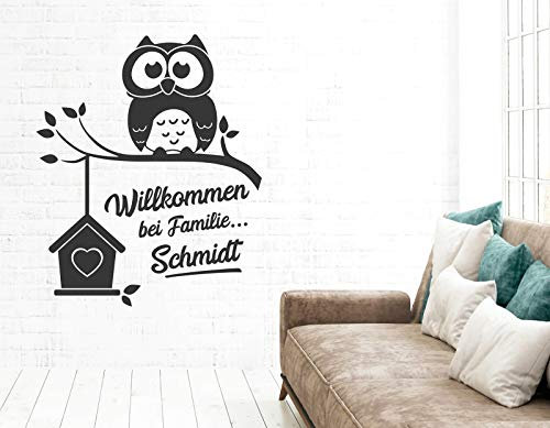 tjapalo® s-pkm441 Wandtattoo Willkommen flur Wandtattoo Wandsticker Eule Eingang Willkommen bei Familie mit Wunschname, Größe: H29xB24cm