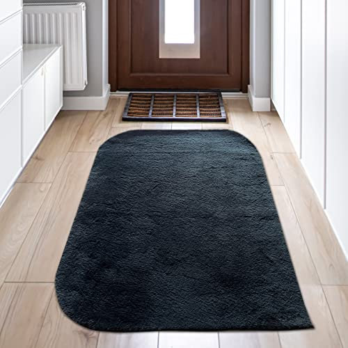 Teppich-Traum schön weicher Uni Wohnzimmerteppich in schwarz, 80 x 150 cm