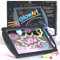 Marvin's Magic - Neon-Glühen Bastelset - Kinder-Kunst-Set - inkl. Neon-Effekt-Zeichentafel mit integriertem Ständer und 4 fluoreszierenden Zauberstiften - Schwarz