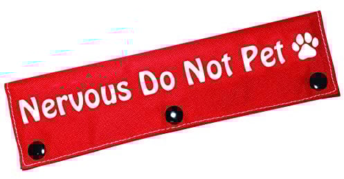 Funny Dog Leash Sleeve Nervous Do Not Pet Dog Leash Wrap Wrap Alert Hanging ID Patch Tag Pet Birthday Gift(Do Not Pet-Sleeve)