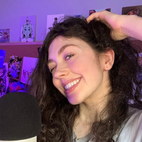 Lipgloss Application & Gum Chewing