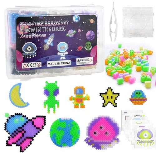 Delsen Bügelperlen Set, 2200 Stück Bügelperlen Leuchtend im Dunkeln, Steckperlen 5mm mit Steckplatte, Bügelpapier, Pinzette, Zubehör zum Basteln für Kinder Geschenk Jungs Mädchen
