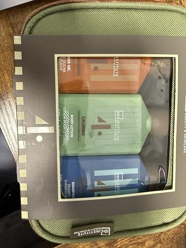 Trousse de toilette pour homme gel douche, lotion pour le corps et Shampooing.