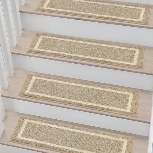 COSY HOMEER Tappetini Per Gradini, 70 x 22 cm, 15 Pezzi, Autoadesivi Tappeto Per Scale Antiscivolo Retro in TPE Lavabili in Lavatrice 100% Poliestere, Beige