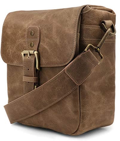 MegaGear MG1702 Torres Mini Kameratasche - Kuriertasche aus echtem Leder für Spiegellose, Sofortbild- und DSLR Kameras - Mink