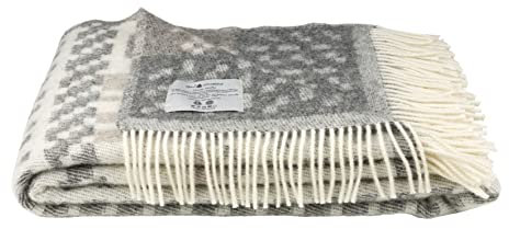 ÖJBRO VANTFABRIK Skaftö Snö gewebte Wolldecke mit Fransen 130x200 cm Natur/grau/beige 100% Schafwolle Strick-Plaid Tagesdecke Quilt warm weich - Hergestellt in Schweden