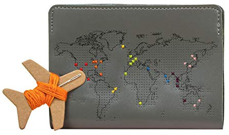 Chasing Threads Reisepasshülle Leder für Damen und Herren (grau)