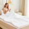 ORINOVA Bubble Kuscheldecke Flauschig Decke Kunstfell Weiß 230x230 cm Sofadecke Kuschelig Fleecedecke Kuschelweich Wohndecke Plüschdecke Schlafzimmer