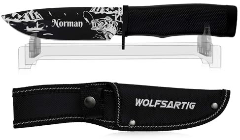 WOLFSARTIG Schwarzes personalisiertes Angelmesser – Geschenk für Angler mit Gravur – Outdoor- und Campingmesser mit Messerscheide (mit Ständer)