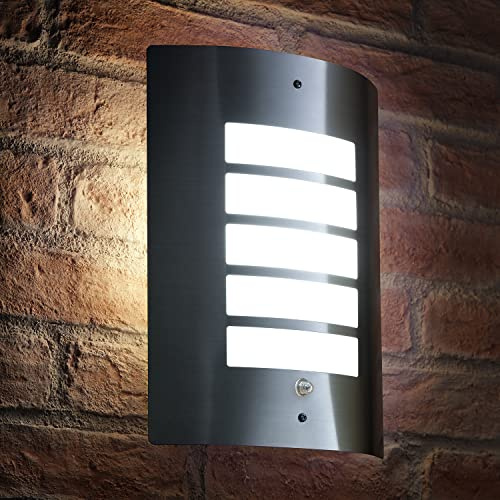 Auraglow Dusk Till Dawn Photocell Daylight Sensor Switch Outdoor Wall Light, Cool White – Silver | Automatic photocell security lamp, E27 LED bulb included, IP44 weather resistant, for front door, porch and garage